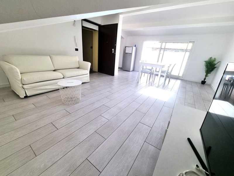 Quadrilocale in Affitto a Sassari, zona Centro cittÃ, 1'000€, 90 m², arredato