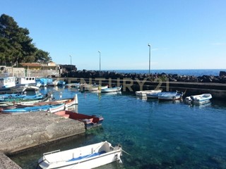 Trilocale in Vendita a Catania, 90'000€, 40 m²