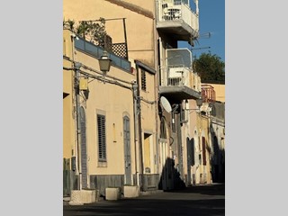 Trilocale in Vendita a Catania, 90'000€, 40 m²