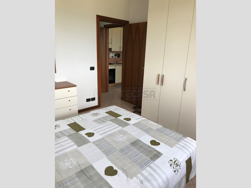 Trilocale in Affitto a Vicenza, 480€, 51 m², arredato, con Box