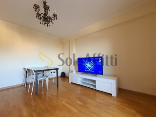 Trilocale in Affitto a Catanzaro, zona Catanzaro Nord, 570€, 85 m², arredato