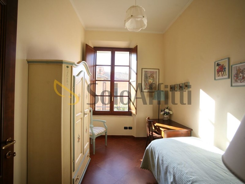 Stanza in Affitto a Siena, zona Centro storico, 400&euro;, 140 m²