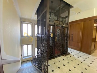 Trilocale in Affitto a Torino, zona Centro, 1'150€, 80 m², arredato