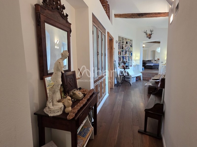 Quadrilocale in Vendita a Sarzana, zona Sarzana centro storico, 365'000€, 135 m²