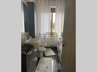 Trilocale in Vendita a Busto Arsizio, 122'000&euro;, 66 m²