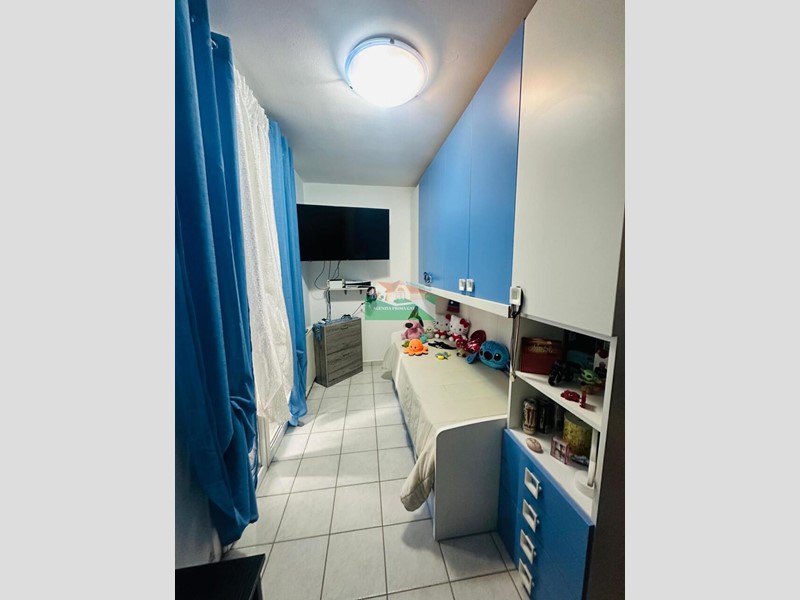 Trilocale in Vendita a Ravenna, 120'000€, 75 m², arredato