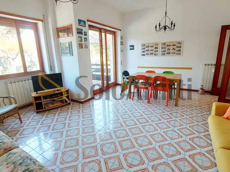 Bilocale in Affitto a Roma, zona Ostia, 800€, 70 m², arredato