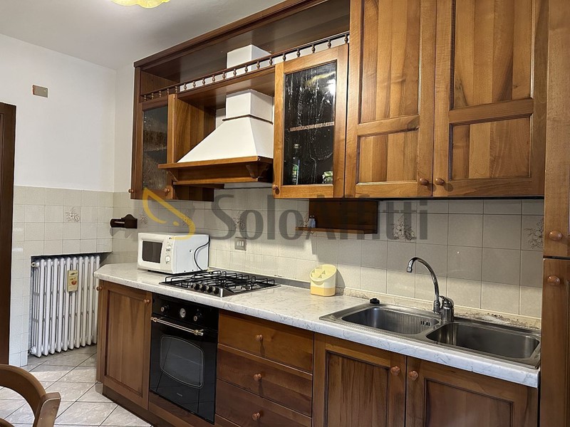 Quadrilocale in Affitto a Pavia, zona Crosione, 700€, 95 m², arredato, con Box