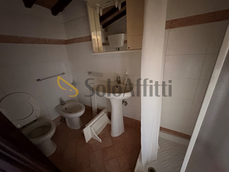 Trilocale in Affitto a Siena, zona Due Ponti, 700€, 60 m²