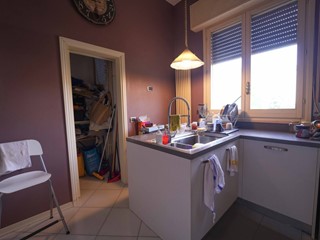 Appartamento in Vendita a Santarcangelo di Romagna, zona S. VITO (S.ARC), 265'000€, 132 m², con Box