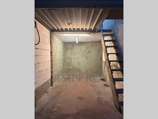 Box in Vendita a Ventimiglia, zona San Secondo, 29'000&euro;, 13 m²