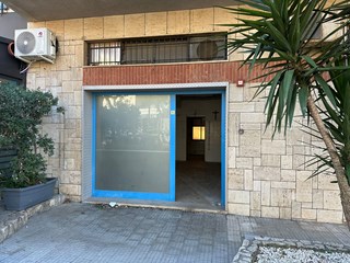 Immobile commerciale in Vendita a Alcamo, zona VIALE EUROPA, 96'000€, 75 m²