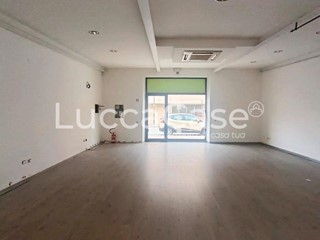 Immobile commerciale in Affitto a Lucca, 1'100&euro;, 95 m²