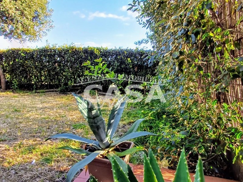 Bilocale in Vendita a Buti, zona Cascine, 79'000&euro;, 48 m²