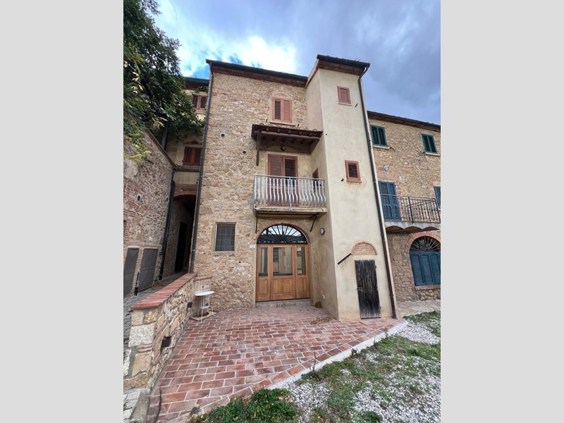 Casa Indipendente in Vendita a Casale Marittimo, 385'000&euro;, 200 m², arredato