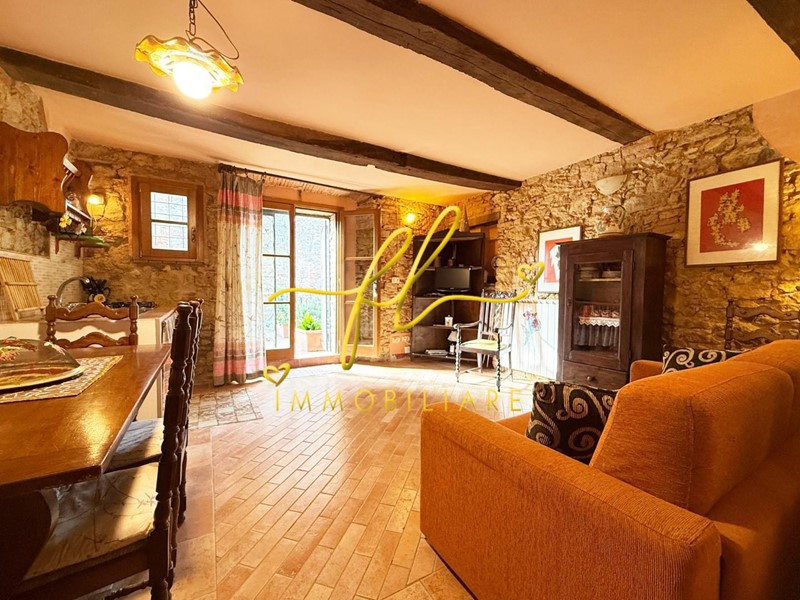 Bilocale in Vendita a Guardistallo, 99'000&euro;, 50 m², arredato