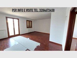 Appartamento in Vendita a Grosseto, 125 m², con Box