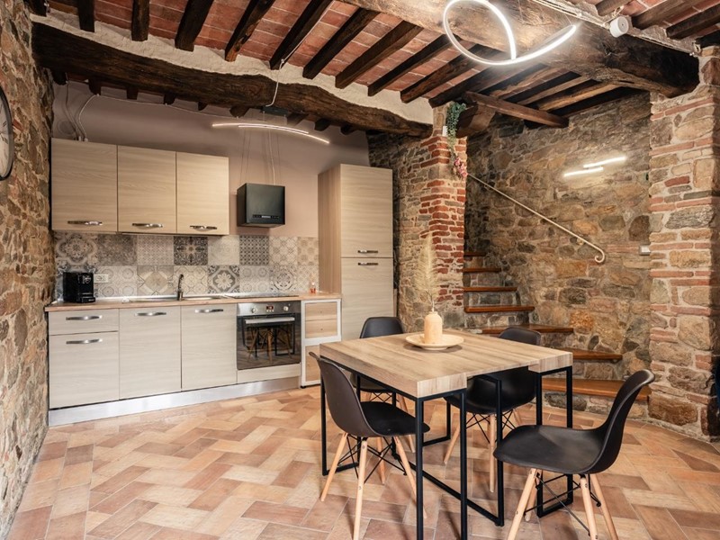 Trilocale in Vendita a Vicopisano, 198'000&euro;, 80 m², arredato