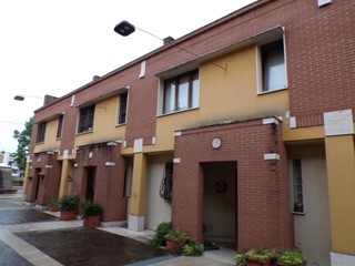 Appartamento in Vendita a Bollate, 128'250&euro;, 152 m²