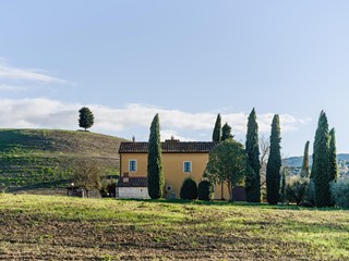 Casale in Vendita a Casciana Terme Lari, 1'050'000&euro;, 351 m², arredato, con Box