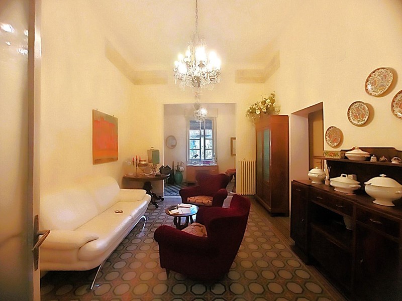 Appartamento in Affitto a Pisa, 1'200€, 111 m²