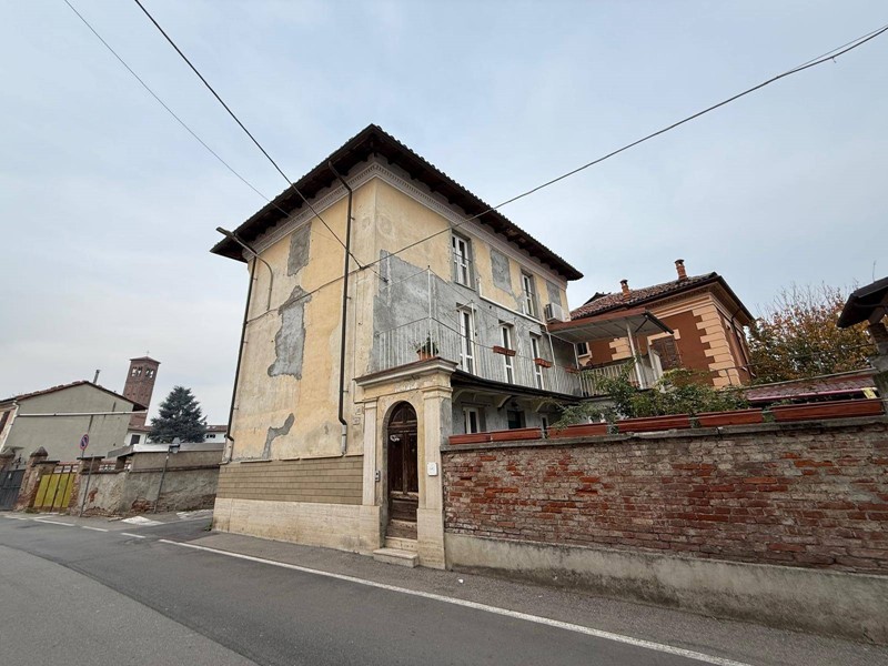 Casa Indipendente in Vendita a Castellazzo Bormida, 109'000&euro;, 150 m²