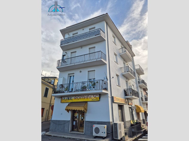 Bilocale in Affitto a Fara in Sabina, 580€, 40 m²