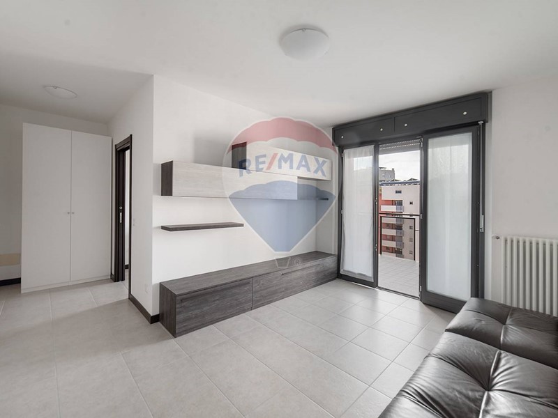 Bilocale in Affitto a Milano, 1'200&euro;, 69 m²