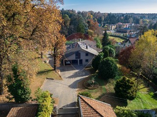 Villa in Vendita a Venegono Superiore, 950'000&euro;, 600 m²