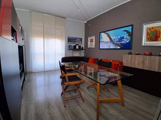 Bilocale in Vendita a Torino, 139'000€, 64 m²