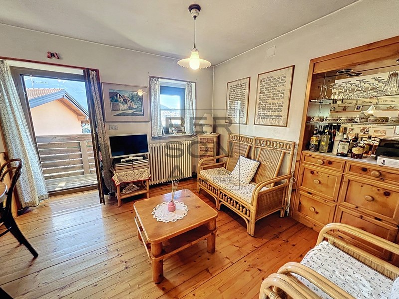 Casa Indipendente in Vendita a Brentonico, 317'000€, 182 m²