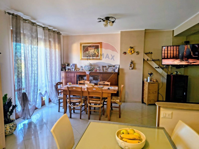 Quadrilocale in Vendita a Bastia Umbra, 188'000€, 125 m²