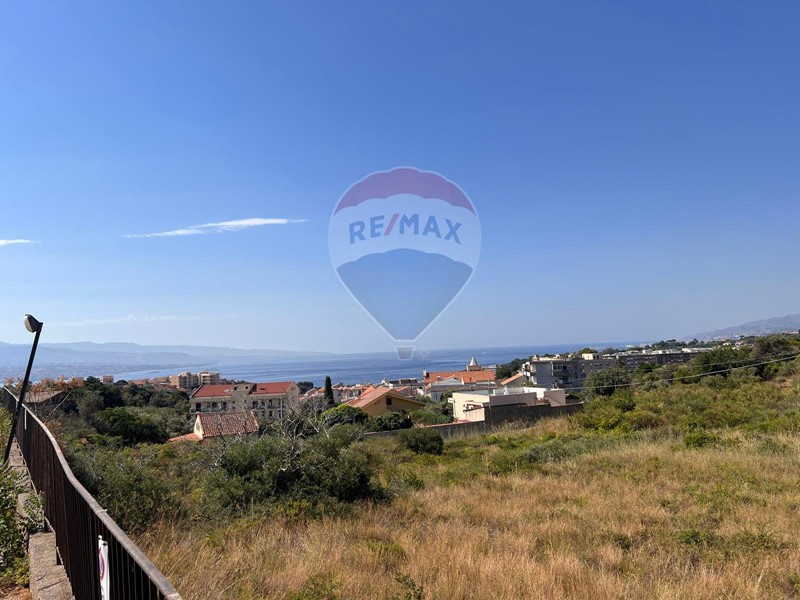 Trilocale in Vendita a Messina, 43'000€, 76 m²