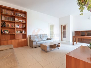 Quadrilocale in Vendita a Sassari, 195'000€, 160 m²