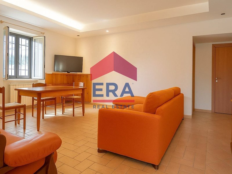 Trilocale in Vendita a Ardea, 109'000€, 100 m²