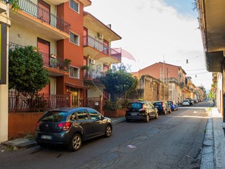 Appartamento in Affitto a Riposto, 650€, 104 m²