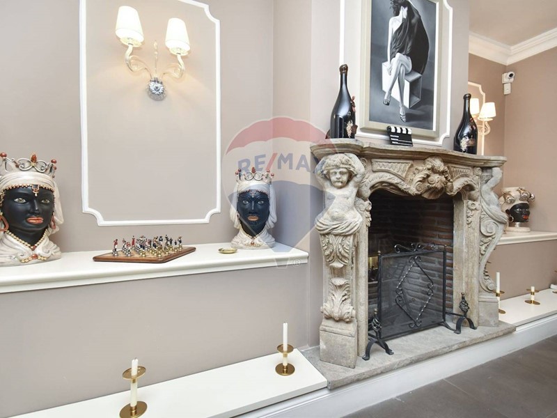 Appartamento in Vendita a Catania, 165 m²