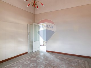 Bilocale in Vendita a Pedara, 49'000€, 91 m²