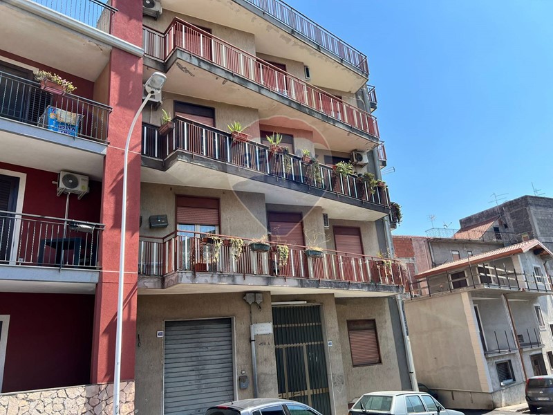 Quadrilocale in Vendita a Misterbianco, 140'000€, 125 m²