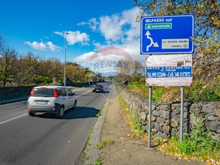 Terreno agricolo in Vendita a Belpasso, 63'000€, 4670 m²