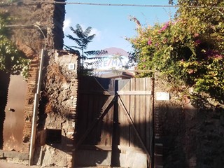 Casa Indipendente in Vendita a San Gregorio di Catania, 90'000&euro;, 85 m²