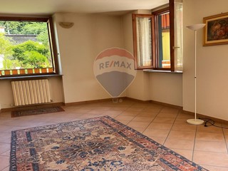 Quadrilocale in Vendita a Cremeno, 170'000€, 180 m²