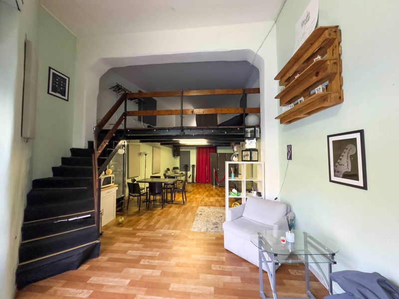 Negozio in Vendita a Torino, 88'000&euro;, 65 m²