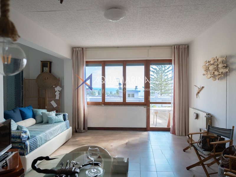 Bilocale in Vendita a Ospedaletti, 399'000&euro;, 72 m²