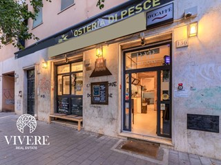 Attività commerciale in Vendita a Roma, 65'000€, 70 m²