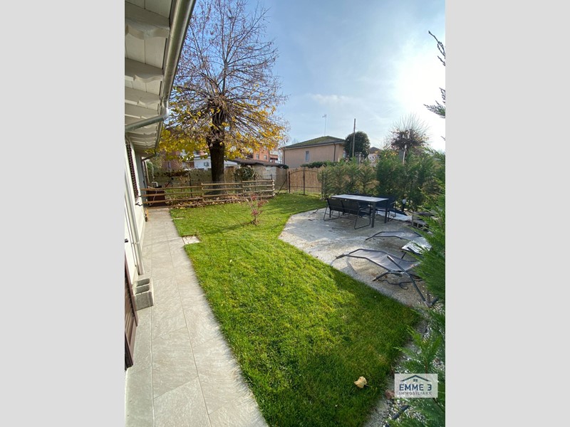 Quadrilocale in Affitto a Alessandria, 870€, 103 m²