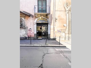 Negozio in Vendita a Catania, 75'000&euro;, 75 m²