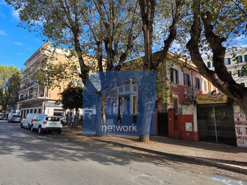 Trilocale in Vendita a Roma, 229'000€, 100 m²