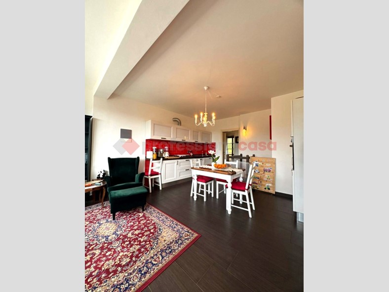 Quadrilocale in Vendita a Castellina Marittima, 240'000&euro;, 100 m²