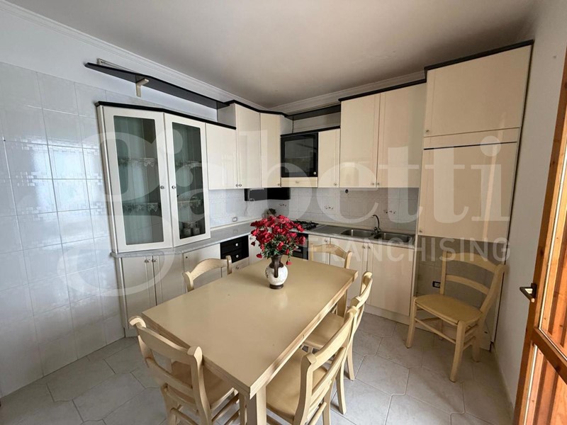 Trilocale in Affitto a Aci Catena, 650&euro;, 80 m², arredato